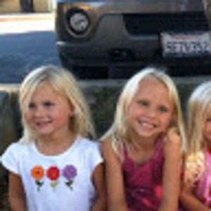 Meet your Posher, Ella